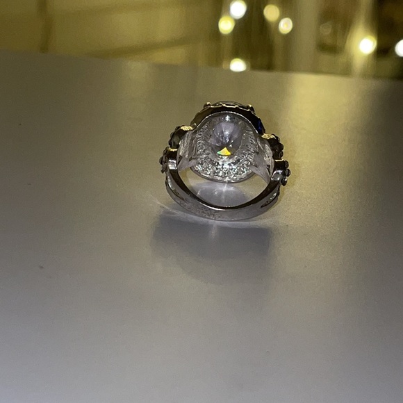 Gorgeous Size 6 CZ 20ct Cocktail Ring - Picture 4 of 6